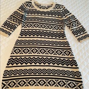 Sweater dress, black and white off color